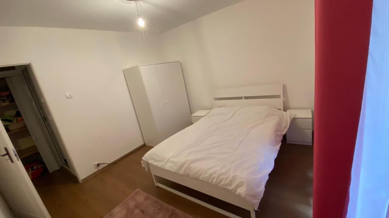 Apartament Marasesti بايا ماري المظهر الخارجي الصورة